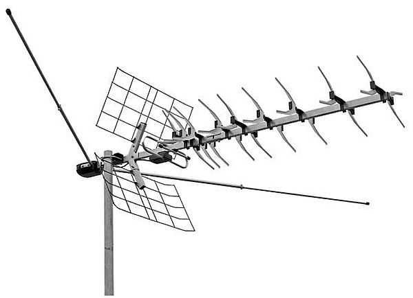 Le antenne esterne vengono catturate a decine di chilometri dai ripetitori