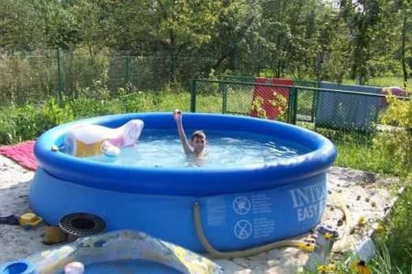 Piscina gonfiabile: ottima opzione per i bambini