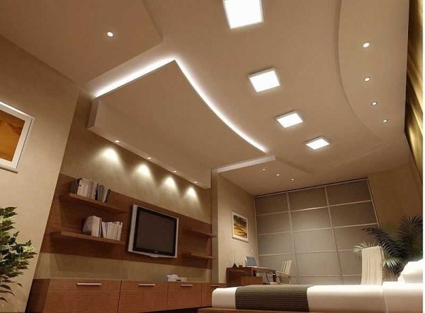 L'illuminazione a LED di un soffitto in cartongesso è solo una tecnica di progettazione spettacolare. L'illuminazione deve essere curata separatamente