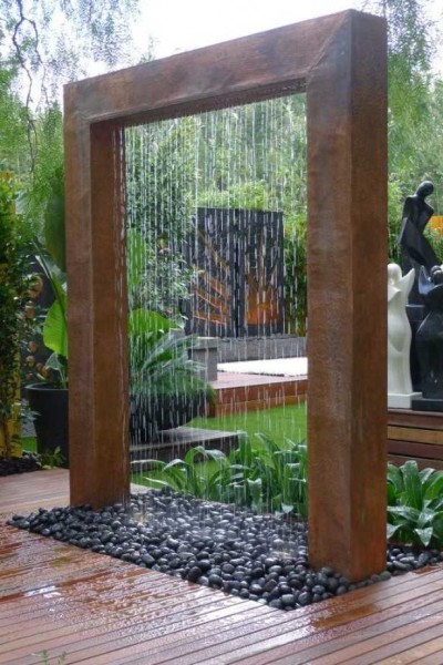 Cascata decorativa da giardino: una scoperta del design del paesaggio