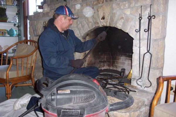 Limpieza de chimeneas desde abajo