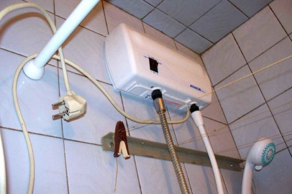 Una delle opzioni per l'installazione sotto la doccia