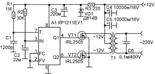 Circuito convertitore boost di tensione 12-220 V.