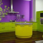 Colores contrastantes: verde y lila en una cocina