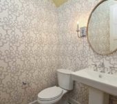 Papel pintado de baño