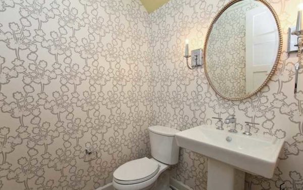 Papel pintado de baño