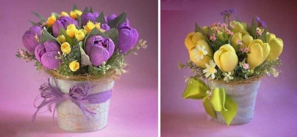 Un bouquet di carta ondulata con dolci è una bella sorpresa